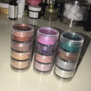 MAC crushed metallic pigment sets